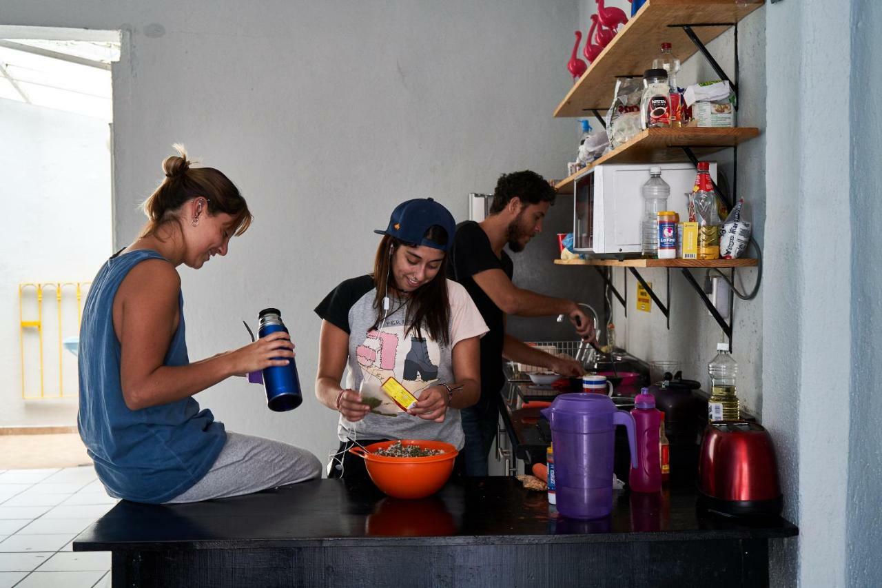 Hostal Americana Guadalajara Exteriör bild