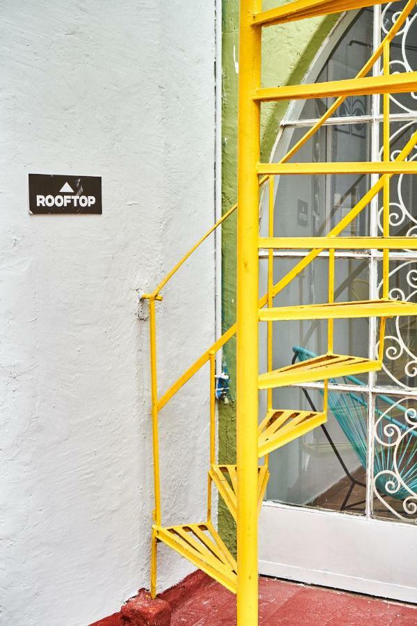 Hostal Americana Guadalajara Exteriör bild