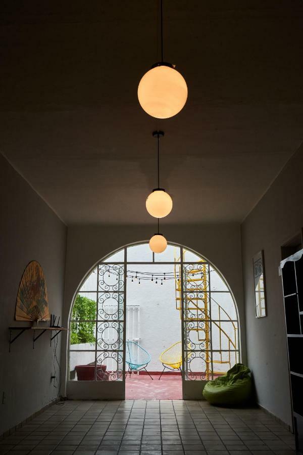 Hostal Americana Guadalajara Exteriör bild