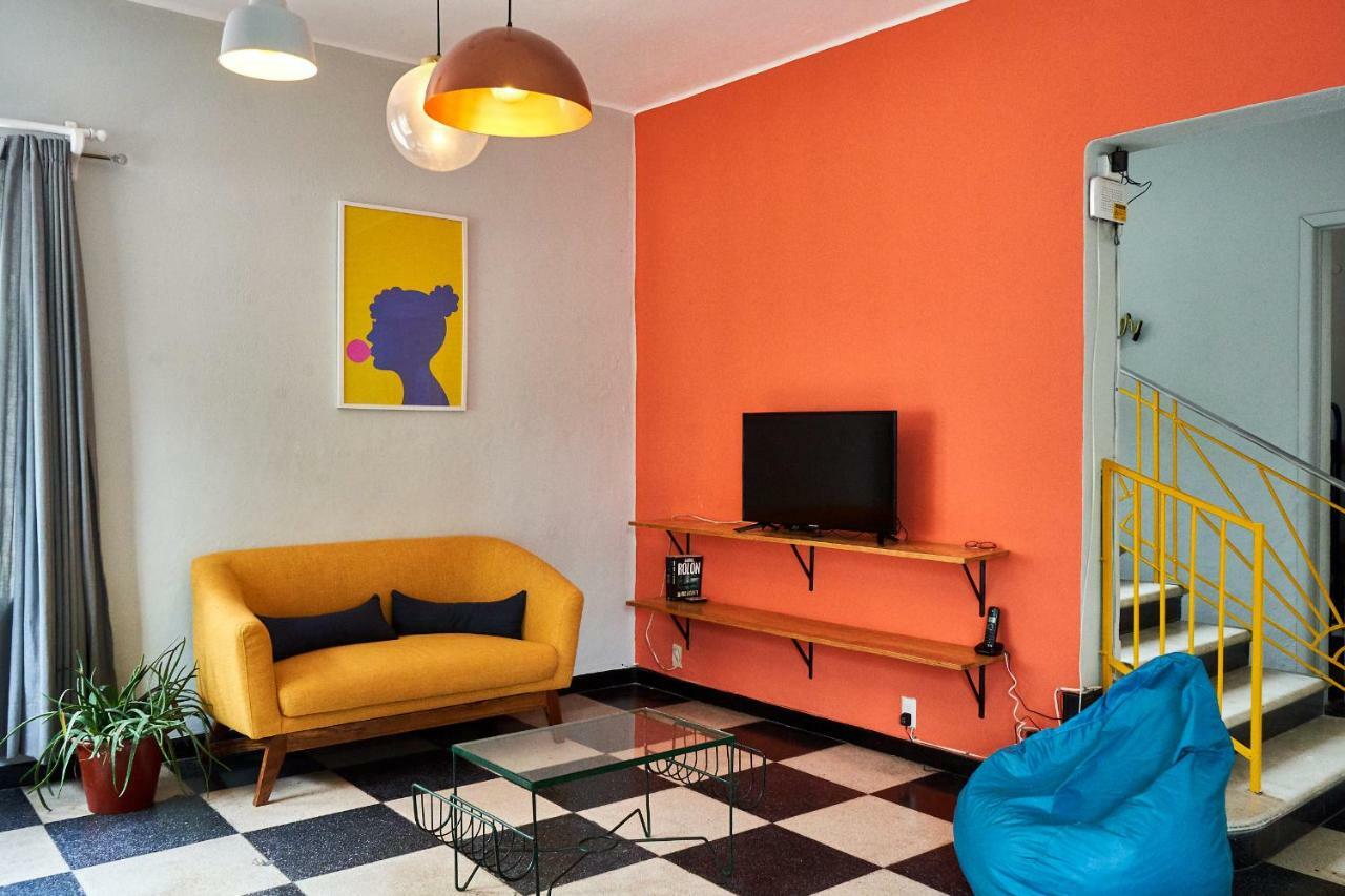 Hostal Americana Guadalajara Exteriör bild