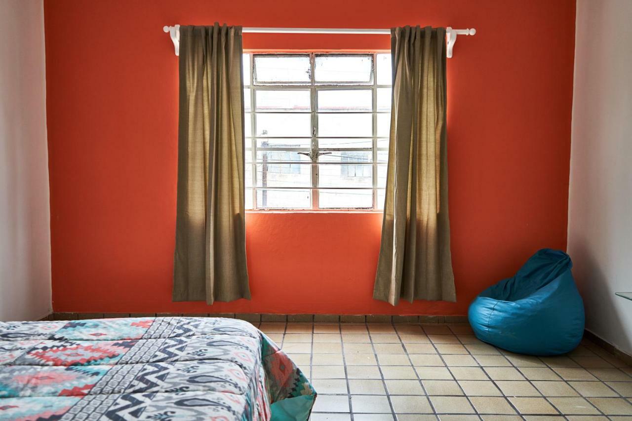 Hostal Americana Guadalajara Exteriör bild